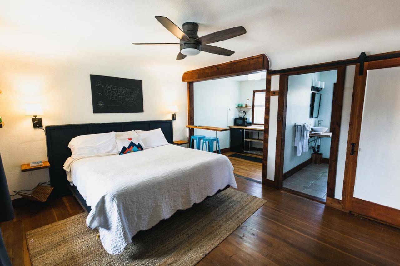 Left Coast Lodge - Pet Friendly Sisters Exterior foto