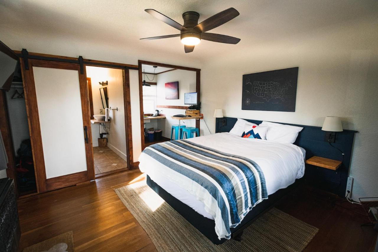 Left Coast Lodge - Pet Friendly Sisters Exterior foto