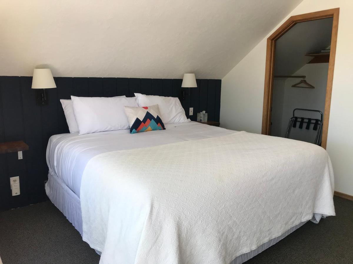 Left Coast Lodge - Pet Friendly Sisters Exterior foto